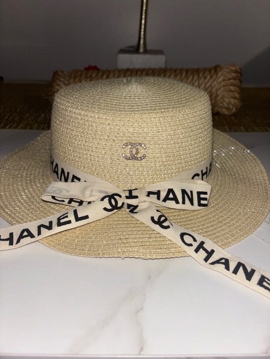 fashion hat Accessories - Brand hat  Natural Straw Boater Hat with Logo Ribbon